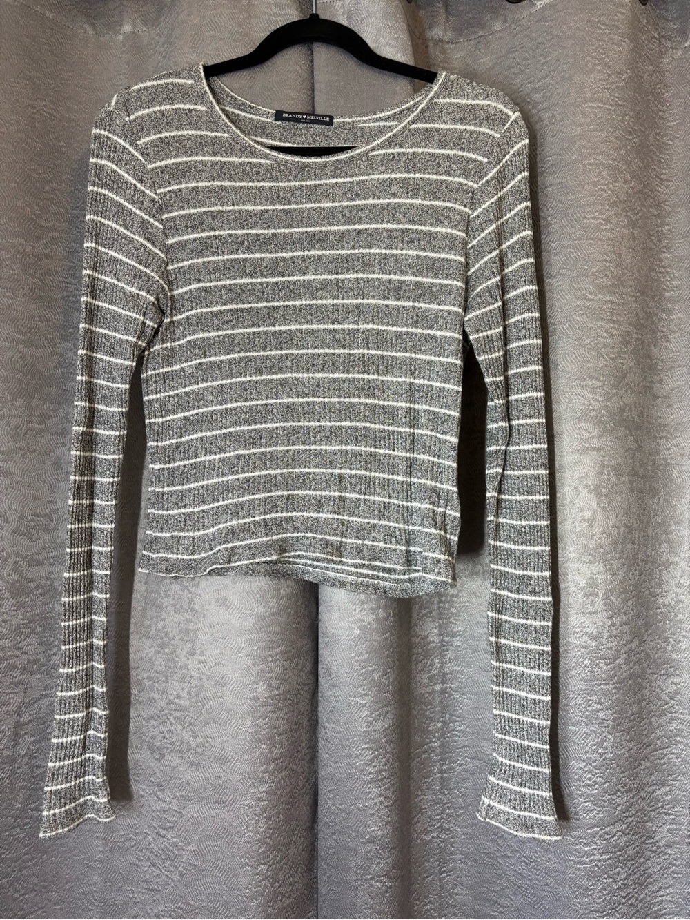 Brandy Melville Long Sleeve